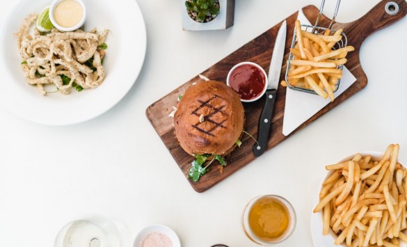 Fast Food & Restaurants